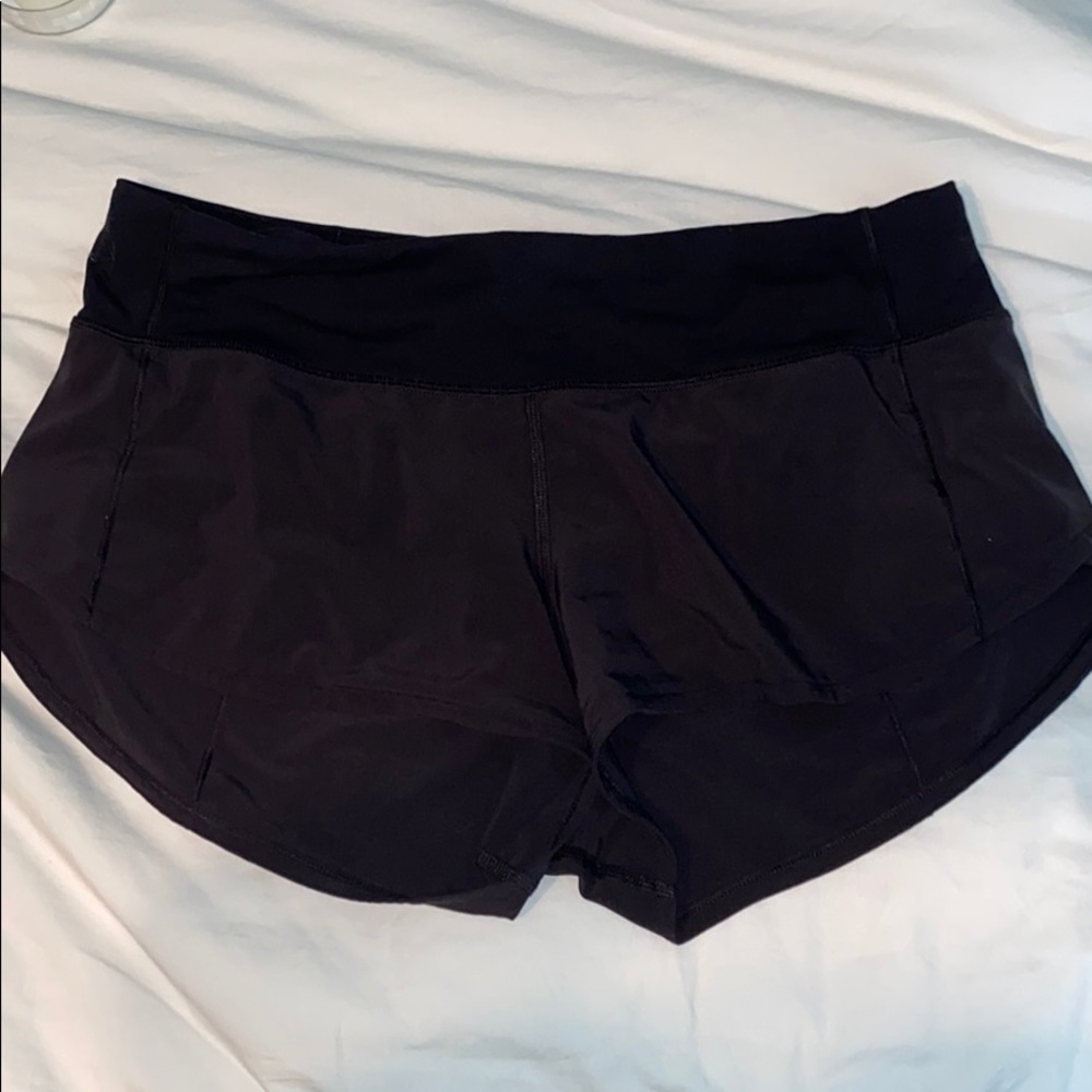 lululemon speedy shorts 2.5”